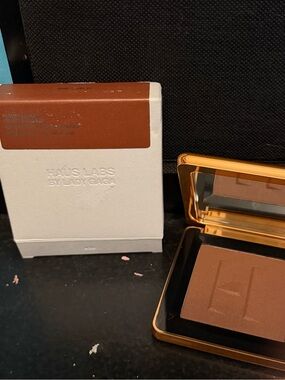Haus labs bronzer